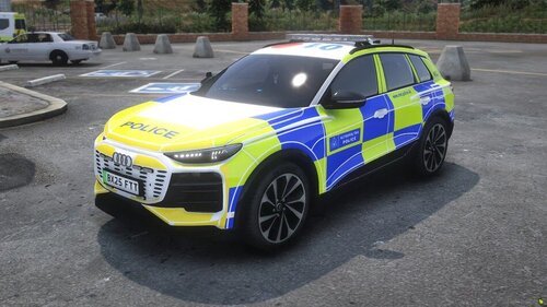 More information about "2025 MPS Audi Q6 Etron Traffic Car"