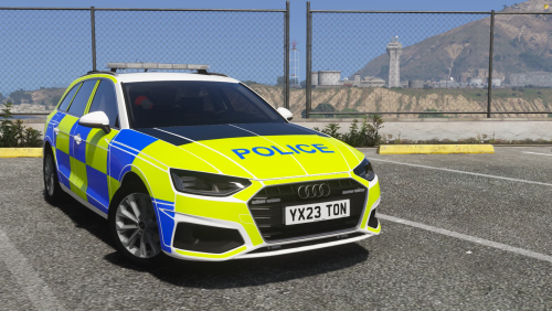 More information about "Marked Traffic Audi A4 Avant 2023"